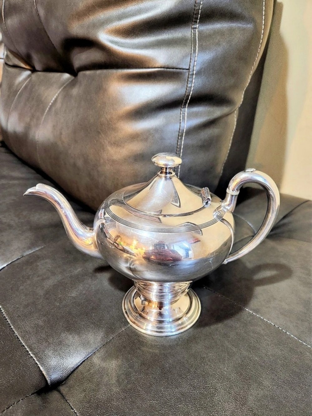 International Plated Silver 1953 Silver Teapot
